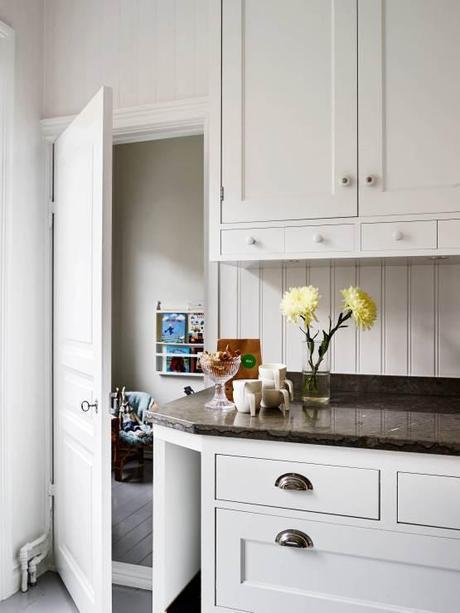 Una reforma muy elegante reformas baratas hogar reforma piso muy elegante pintar suelo de madera estilo nórdico escandinavo decoración salón nórdico decoración en blanco decoración diseño de interiores blog decoración nórdica