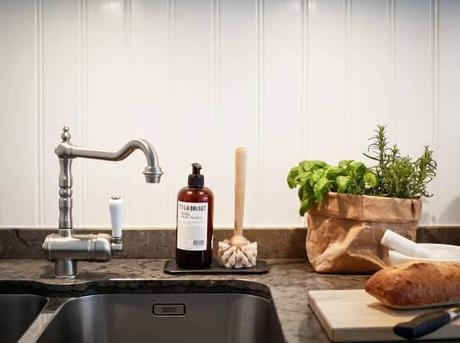 Una reforma muy elegante reformas baratas hogar reforma piso muy elegante pintar suelo de madera estilo nórdico escandinavo decoración salón nórdico decoración en blanco decoración diseño de interiores blog decoración nórdica