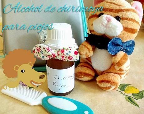 Semillas de chirimoya contra los piojos alcochol de chirimoya para los piojos junto a un gatito de peluche y un peine