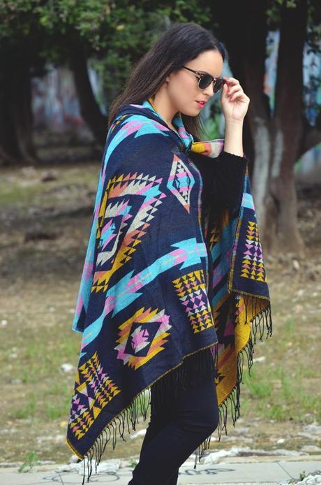 Outfit | Ethnic cape