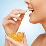 Los 6 productos que más se venderán en Latam en 2015 woman with vitamins