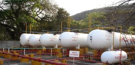 Fuerte bajada de precios de los gases licuados de petróleo por canalización