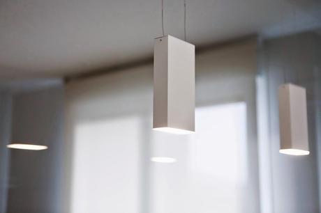 Diseño interior, decoración y equipamiento completo de ilia estudio en vivienda de San Sebastián