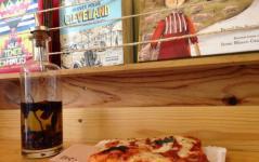 La Pizzateca: pizzas y libros más que buenos