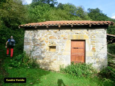 Pico Loral (desde Villanueva de Santo Adriano)