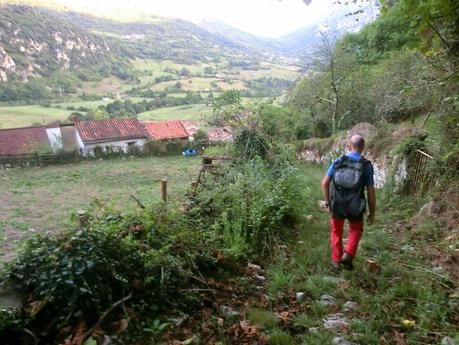 Pico Loral (desde Villanueva de Santo Adriano)