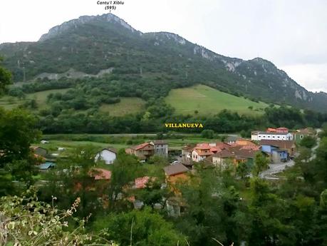 Pico Loral (desde Villanueva de Santo Adriano)