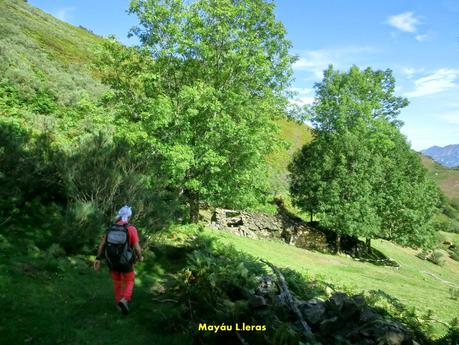 De braña en braña por Villar y Llamas