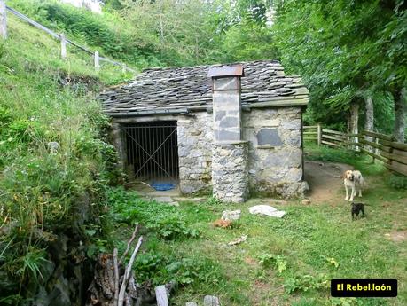 Rioaller-Col.lá La Maera-Pto. Vegarada-Col.láu Caniel.la-Col.lá L.lera-Rioaller
