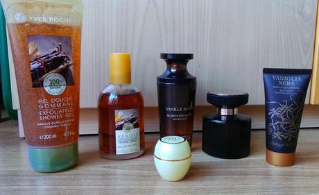 AQUI HUELE A VAINILLA