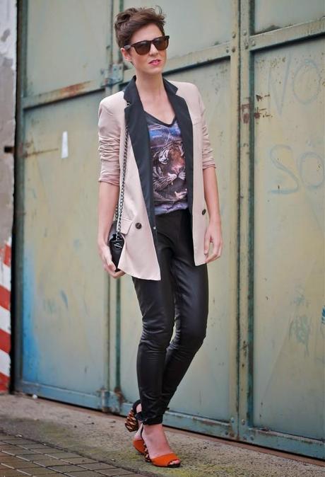 Como combinar pantalones de cuero Como combinar pantalones de cuero (30)