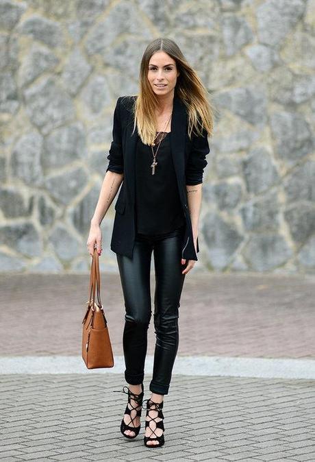 Como combinar pantalones de cuero Como combinar pantalones de cuero (30)