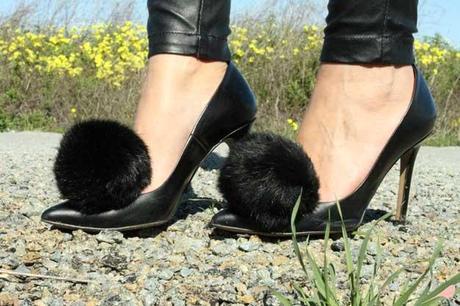 NO ME GUSTAN: LOS LAZOS, LOS POMPONES, CUELLOS ....ETC ETC NO ME GUSTAN: LOS LAZOS, LOS POMPONES, CUELLOS ....ETC ETC