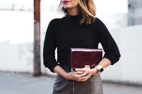 Zipper_Leather_Skirt-Khaki_Trend_-Outfit-Street_Style-26