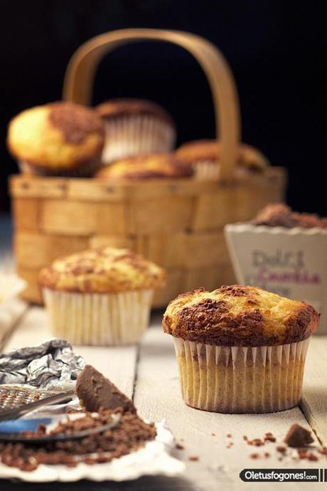 Magdalenas de leche condensada y chocolate