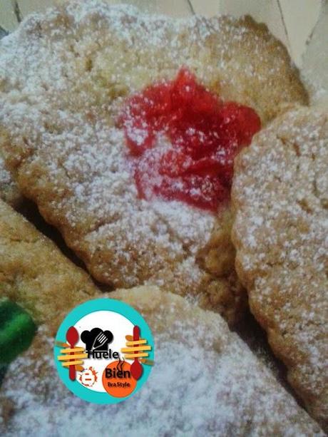 Galletas  de vainilla con fruta confitada