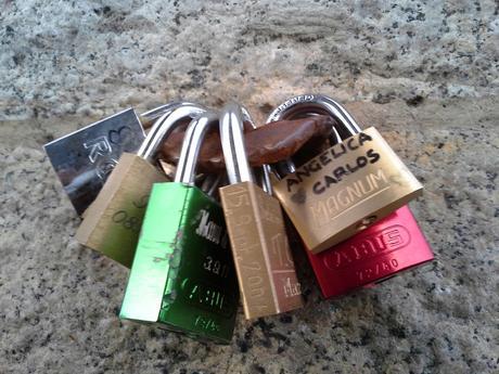 ¡Feliz cumpleaños Carlos! Nuestro candado en el puente de broklyn