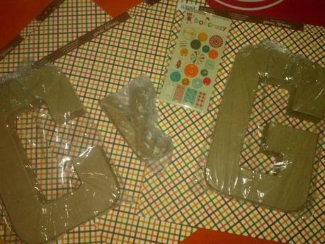 DIY: Decorando letras de cartón