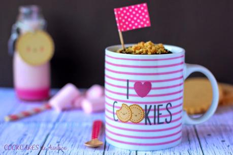 MUG CAKE GALLETA Y CHOCOLATE BLANCO