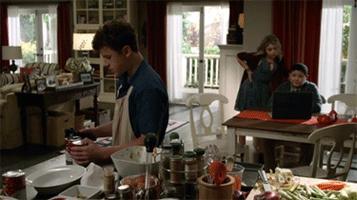 Modern Family: 6x08. Tres pavos