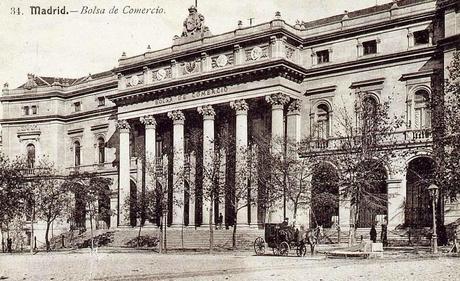 El Palacio de la Bolsa.