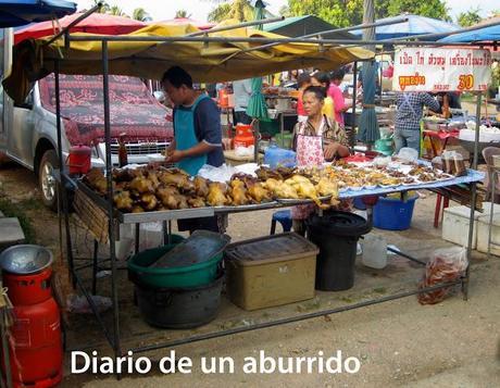 Pollo con curry verde y leche de coco (Tom Kha Kai) Un gran favorito de la cocina tailandesa