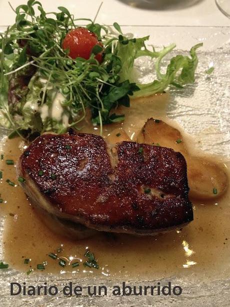 Visitando una de las joyas del “art déco” en Bruselas: la villa Empain. No podía faltar un consejo gastronómico para terminar. Visitando una de las joyas del “art déco” en Bruselas: la villa Empain. No podía faltar un consejo gastronómico para terminar.