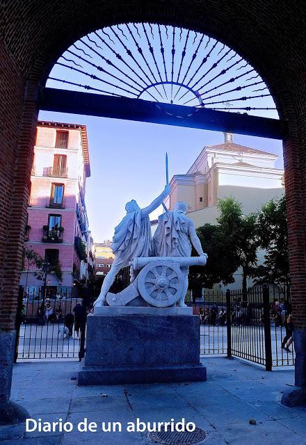 Dias de insomnio y gintonic. Nostalgia del Madrid de los ochenta