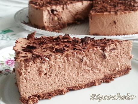 TARTA MOUSSE DE FERRERO ROCHER TARTA MOUSSE DE FERRERO ROCHER