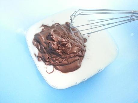 TARTA MOUSSE DE FERRERO ROCHER TARTA MOUSSE DE FERRERO ROCHER