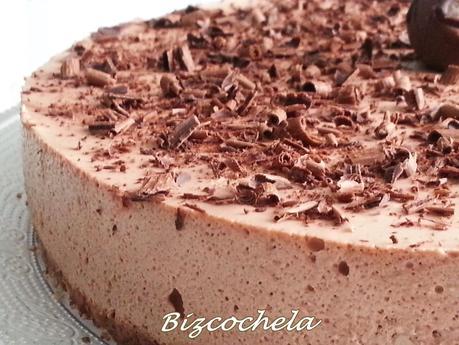 TARTA MOUSSE DE FERRERO ROCHER TARTA MOUSSE DE FERRERO ROCHER