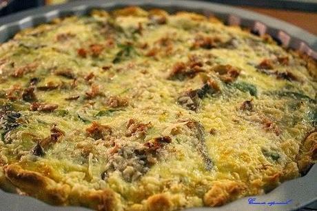 Quiche de atún con verduras, apta para intolerantes a la lactosa
