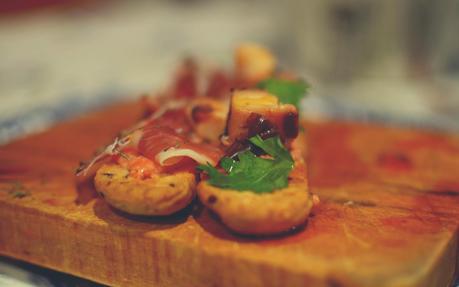 Tapita, ensalada, plato principal y postre en 30 minutos