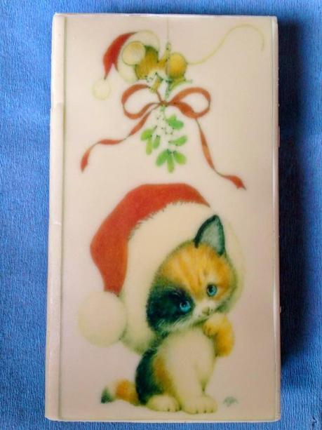 Turrón de chocolate blanco y Nesquik de fresa decorado con chocotransfer de Fotopastel.com Turrón de chocolate blanco y Nesquik de fresa decorado con chocotransfer de Fotopastel.com