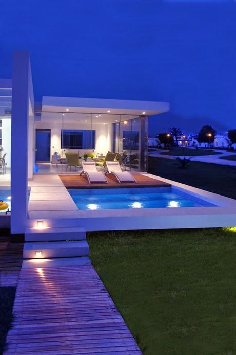 Casa Moderna en la Playa Palabritas