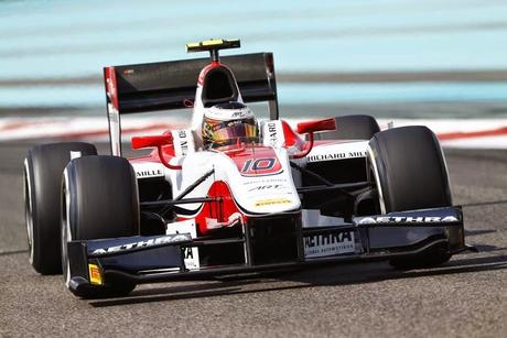 GP2 - CARRERA 1 DEL GP DE ABU DHABI 2014 - VANDOORNE CASI SUBCAMPEÓN