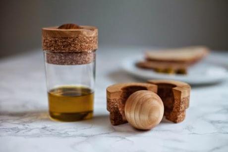 Un diseño de  aceitera para untar el pan