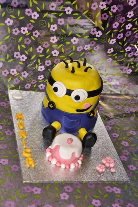 Tarta Minion
