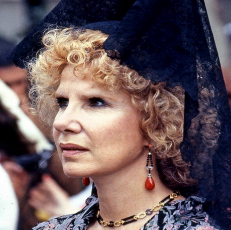 La Duquesa de Alba ignorada por la Casa Real Española