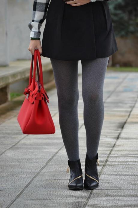 Look: Blanco y negro + rojo