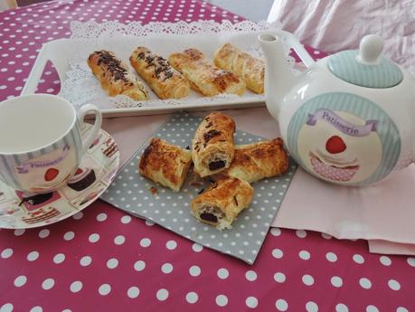 CAÑITAS DE CREMA Y DE CHOCOLATE...POR FIN VIERNES!!!!