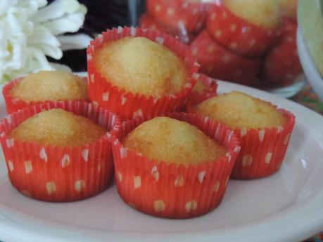 MAGDALENAS MINI DE LIMÓN , BUEN COMIENZO DE SEMANA!!