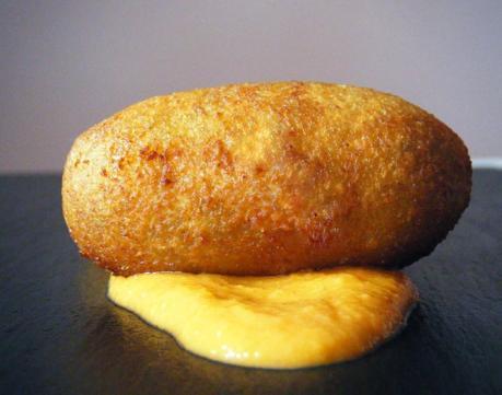 CROQUETAS DE BERENJENA, JAMÓN Y MOZZARELLA