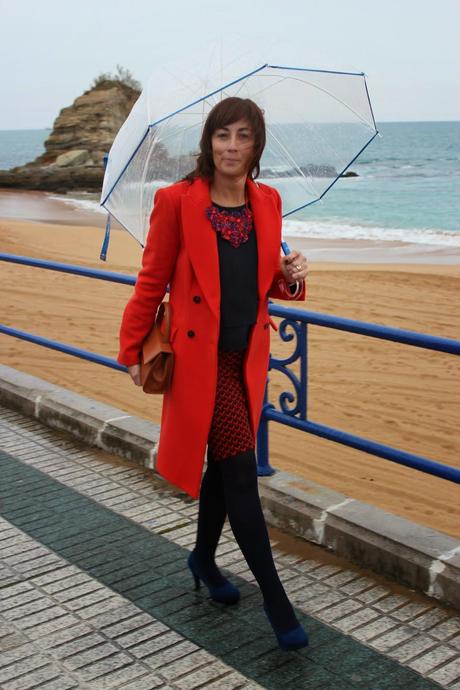 MIS LOOKS - AZUL Y ROJO