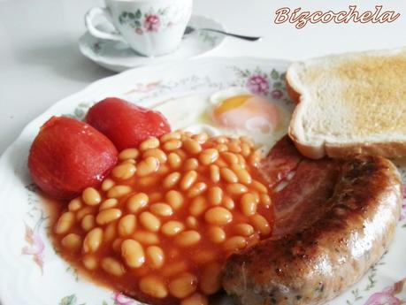 SPANISH - ENGLISH BREAKFAST : DESAYUNO HISPANO - BRITÁNICO