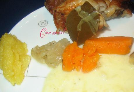 Codillo con verduras, puré de papas y de manzanas