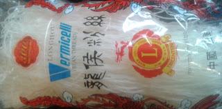 Fideos de soja con verduras y pechuga de pavo