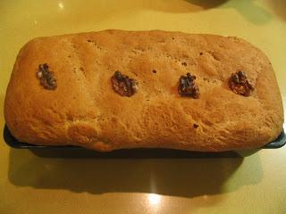 Pan de molde integral con nueces