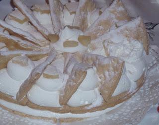 Tarta de piña y merengue suizo para Tito