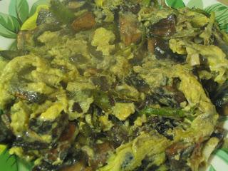 Revuelto de ajetes y setas